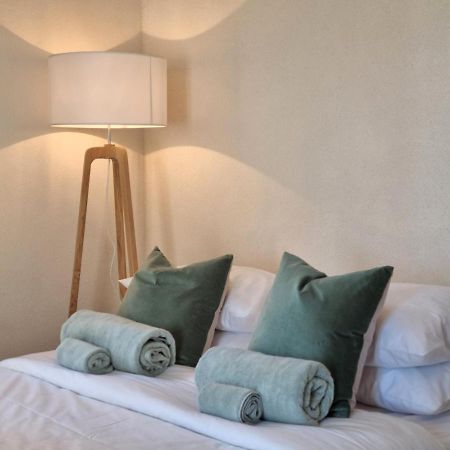 Chez Dume Apartment Bonifacio  Luaran gambar